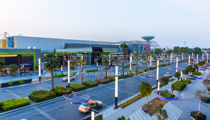 city walk 325822 152400