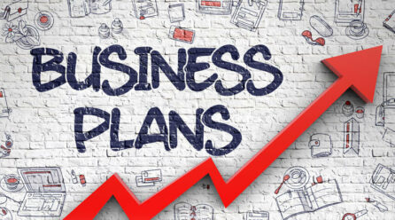 How to write a successful business plan in 9 steps (2023)